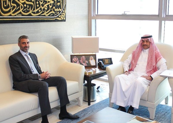 سفير خادم الحرمين بالأردن يلتقي مساعد المشرف العام على مركز الملك سلمان للإغاثة والأعمال الإنسانية