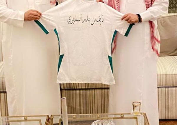 سفير خادم الحرمين الشريفين لدى الأردن يلتقي وفدين من وزارة الرياضة ومركز الملك سلمان للإغاثة والأعمال الإنسانية