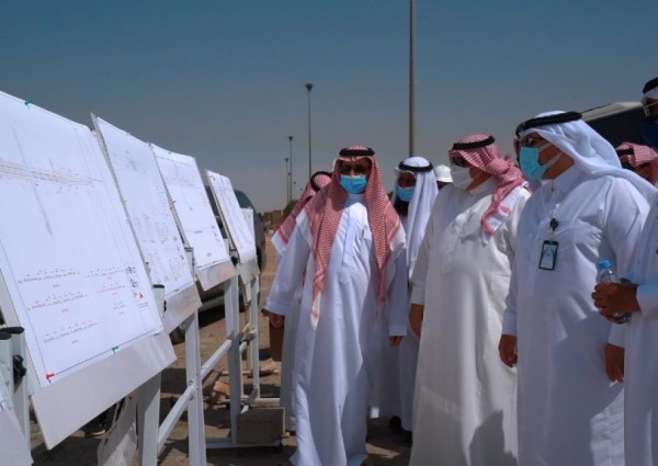 أمين تبوك ورئيس المجلس البلدي يقفان على الخدمات والمشاريع البلدية بمدينة تبوك