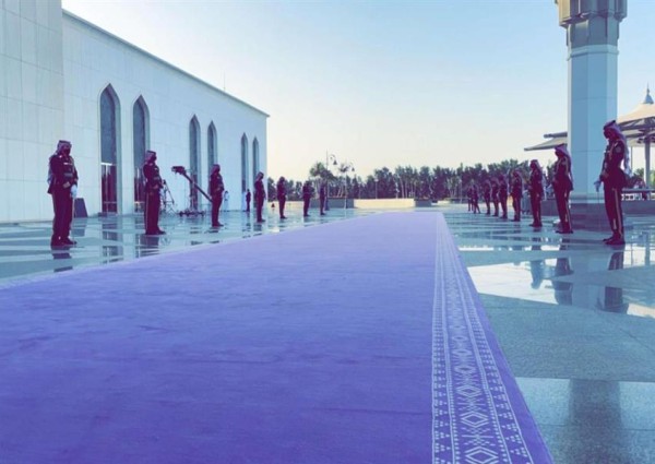 بعد تلبية سلطان عمان دعوة الملك سلمان لزيارة دولة للسعودية .. الكشف عن مسميات الزيارات المتبادلة بين الحكام