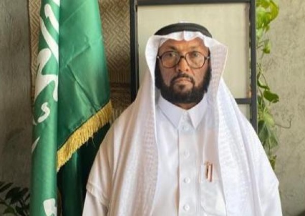 الكاتب الصحفي النعمي يهنئ القيادة الرشيدة بعيد الأضحى المبارك