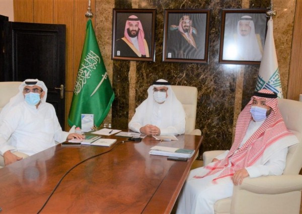 أمين الشرقية يطلع على التصاميم التطويرية للمكتبات العامة في المنطقة ومراحل تأهيلها مع وزارة الثقافة