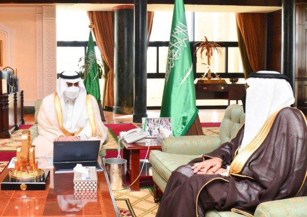 سمو أمير تبوك يستقبل رئيس هيئة تطوير محمية الملك سلمان الملكية