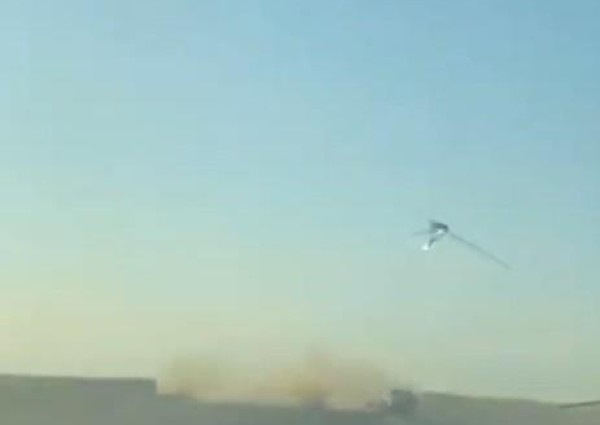 مصادر تكشف تفاصيل فيديو لحادث مروع بين مركبة ودورية تابعة لقوات الأمن البيئي