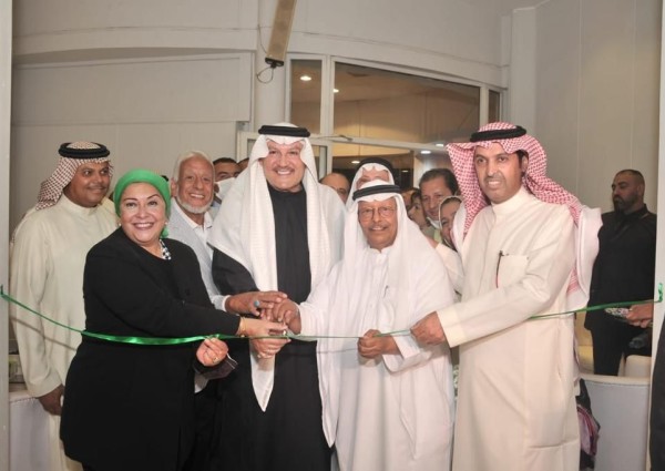 دار الأوبرا المصرية تضيء بصور الحرمين الشريفين