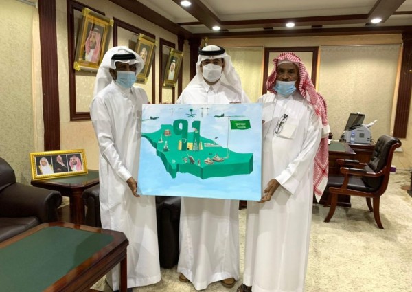 محافظ بـيـش يستقبل الفنان التشكيلي قالب الدلح