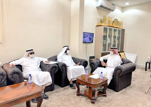 محافظ صامطة يستقبل مدير صندوق التنمية الزراعية بمنطقة جازان