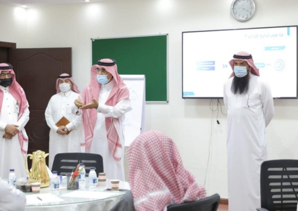 مدير تعليم الجوف يدشن برنامج إدارة الأداء الوظيفي