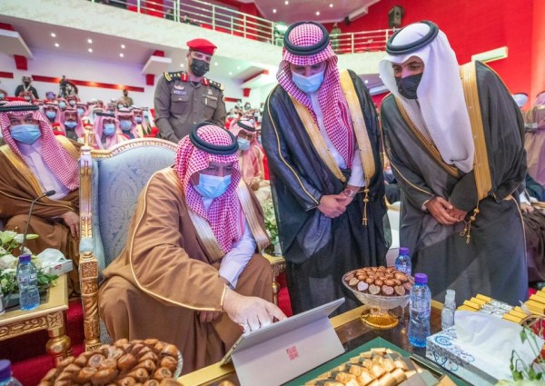 أمير حائل يدشن عدداً من المشاريع التنموية بمحافظة السليمي