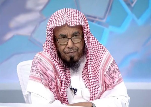 الشيخ “المطلق” : أخذ الرجل بخاطر زوجته ومشاورتها عبادة تقربه من الله.. ورسالتي للمحاميات “اتقين الله”