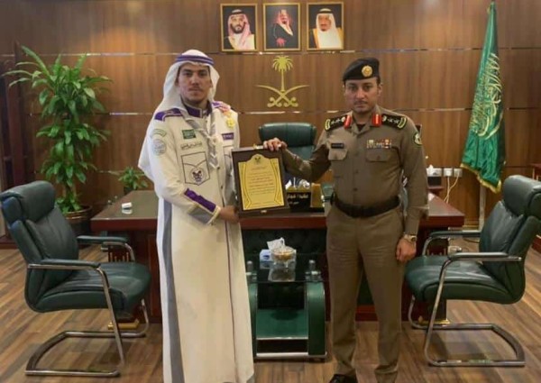 كشافة ومرشدات الريادة تشارك إدارة مرور العاصمة المقدسة ومجموعة من الجهات الحكومية والخاصة في الاحتفال باليوم الوطني الـ 92