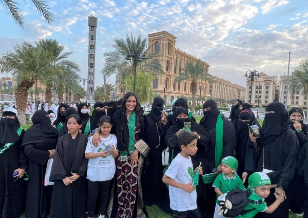 إدارة التطوع بجمعية مراكز الاحياء بمكة تنفذ مبادرة “خطي من أجل الوطن” بمناسبة اليوم الوطني