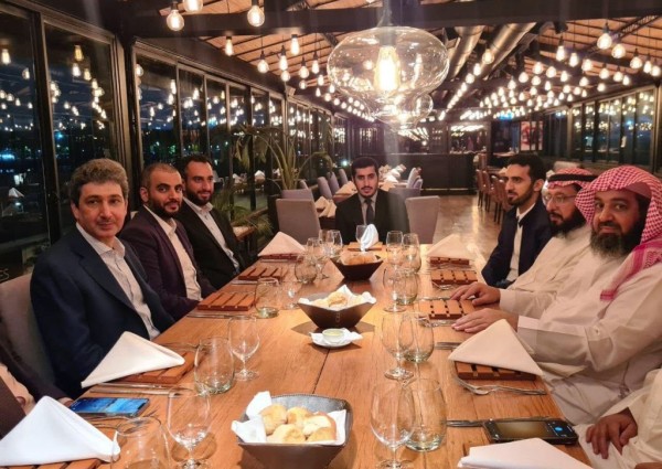 بالصور ..سفير خادم الحرمين الشريفين لدى جمهورية الارجنتين يقيم حفل عشاء لوكيل وزارة الشؤون الاسلامية