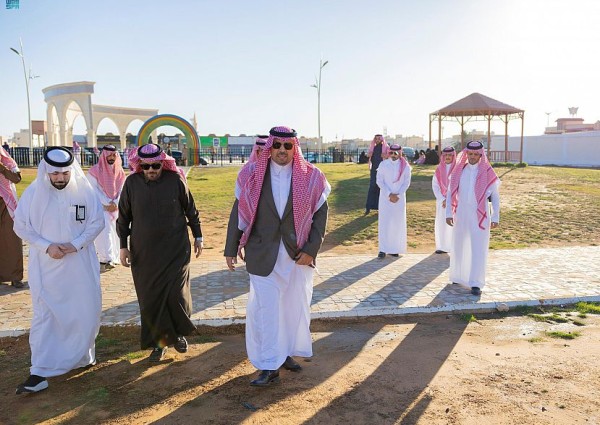 سمو أمير الحدود الشمالية يتفقّد حديقة الأطفال بمحافظة طريف