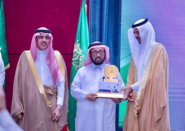 وكيل إمارة جازان يكرّم الفائزين بجائزة “رواد” للتميز التطوعي