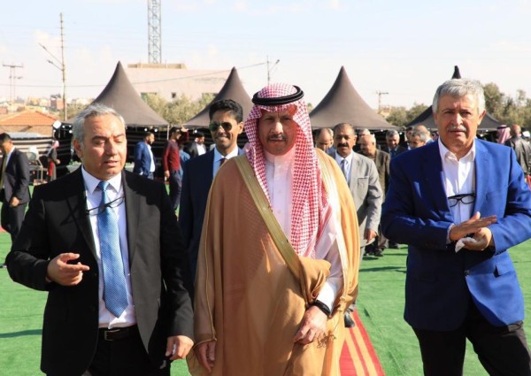 معالي وزير الشباب الأردني الأسبق  يقيم مأدبة غداء على شرف سفير خادم الحرمين بالأردن