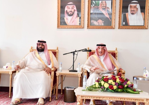 سمو أمير منطقة جازان يلتقي بمشايخ و أهالي محافظة فرسان