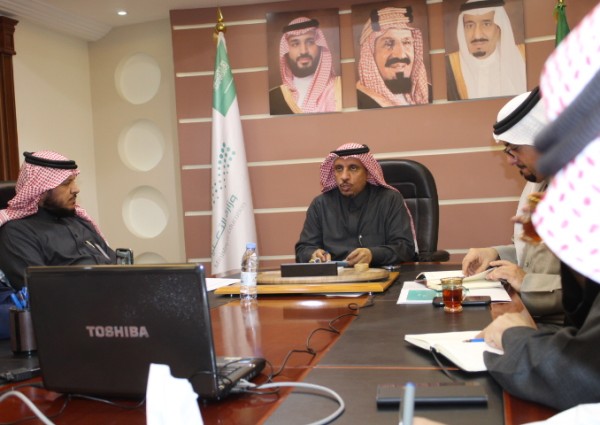 “مدير تعليم الطائف ” يلتقي بمنسقي ومنسقات مكتب وفاء في مكاتب التعليم