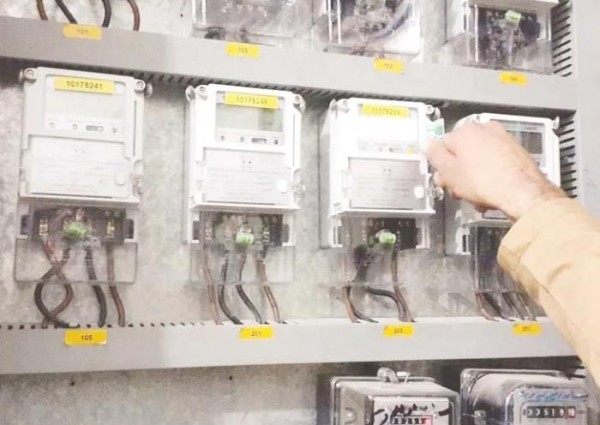 “السعودية للكهرباء” توضح اشتراطات نقل مكان العداد