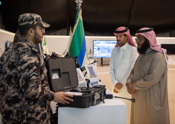 قوات أمن المنشآت تشارك في مهرجان الملك عبد العزيز للإبل ضمن معرض وزارة الداخلية