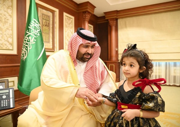 نائب أمير جازان يدشن حملة التطعيم ضد شلل الأطفال