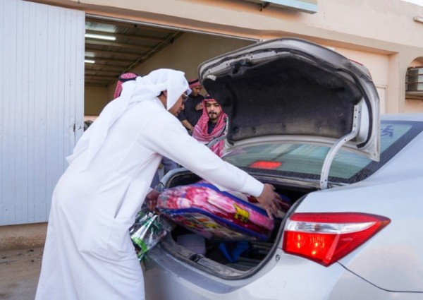 جمعية بر “النويعمة” توزع مساعدات عينية لمستفيديها