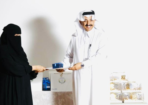 البريك تُكَرّم عددًا من المتطوعين والمتطوعات المتميزين بالجمعية ..