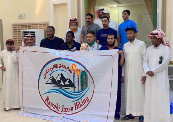 الهلال الأحمر بجازان ينفذ دورة تدريبية في” الإسعافات الأولية” لأعضاء فريق هايكنج روابي