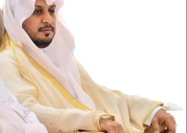 الحذيفي يرفع التهاني والتبريكات للقيادة بذكرى يوم التأسيس