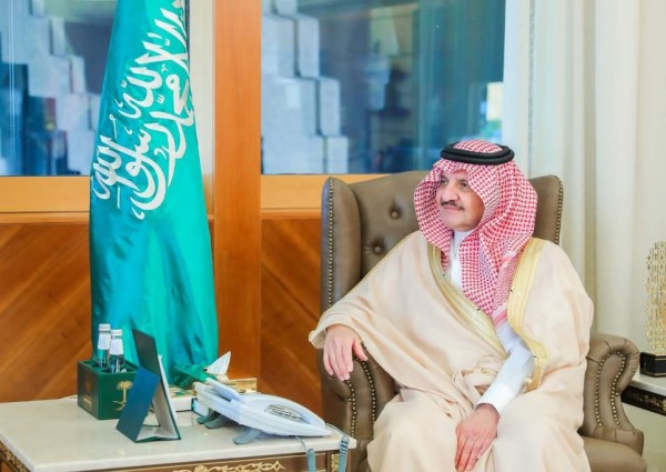 أمير المنطقة الشرقية يستقبل وزير التعليم ويثمن الجهود التي تبذلها الوزارة لتطوير منظومة التعليم