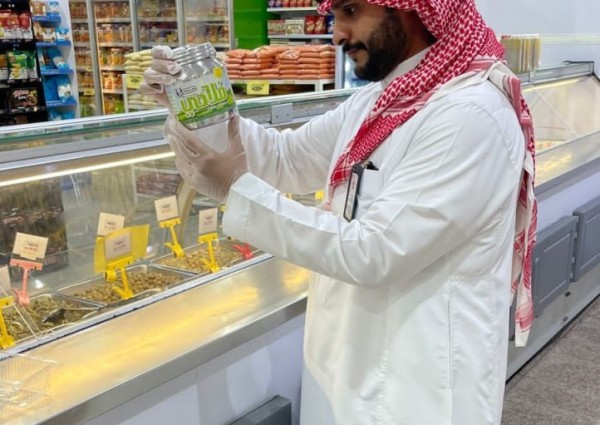 جولات رقابية مكثفة استعدادا لاستقبال رمضان المبارك في الخفجي
