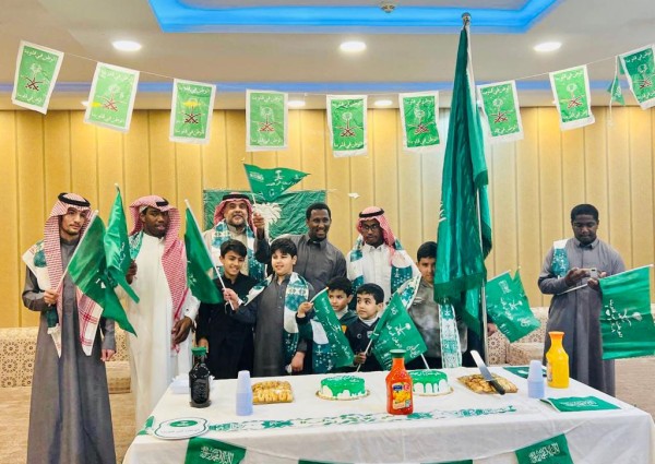 مركز الدكتور ناصر الرشيد لرعاية الأيتام بحائل يحتفي بيوم العلم عبر فعالياتٍ متنوعة