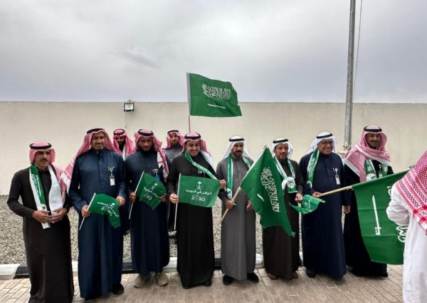 فرع وزارة الموارد البشرية والتنمية الاجتماعية بحائل يفعّل الاحتفاء بيوم العلم