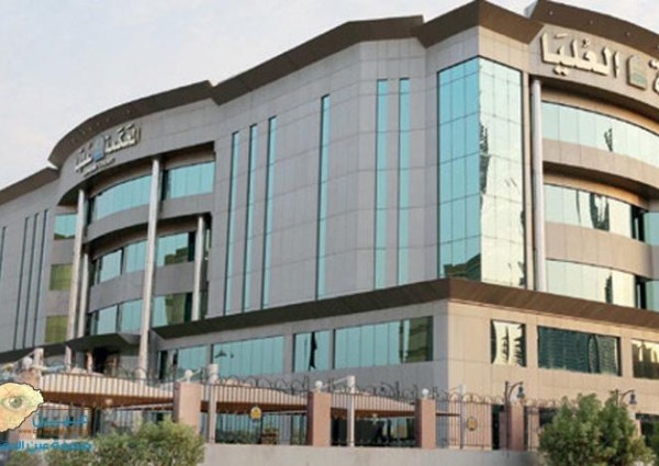 المحكمة العليا تدعو عموم المسلمين في أنحاء المملكة إلى تحري رؤية هلال شوال مساء يوم الخميس