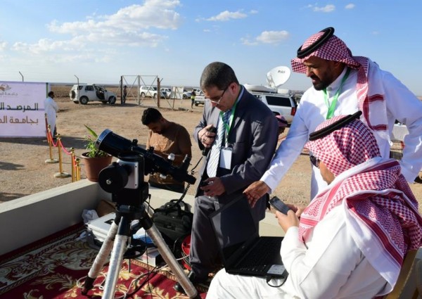 ثبوت رؤية هلال شهر شوال وغدا أول أيام عيد الفطر