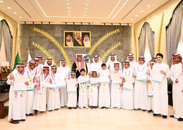 سمو محافظ الطائف يكرم 15 طالب بتعليم الطائف حققوا درجة موهبة استثنائية في مقياس موهبة