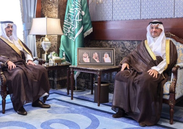 سمو محافظ الأحساء يستقبل نائب وزير الاتصالات وتقنية المعلومات