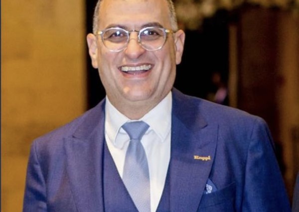 رجل الأعمال “عايد بن عبيد بن خلف بن شويلع” يهنئ المهندس وائل لطفي بمناسبة تعيينه مساعدا لـ “رئيس شركة إنبي للمشروعات”