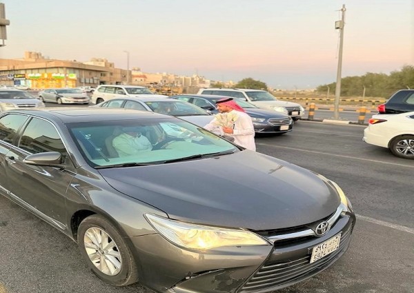 بلدية غرب الدمام تشارك المواطنين والمقيمين فرحتهم بعيد الأضحى المبارك