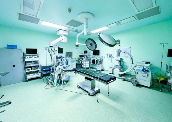 3 ساعات جراحية لإنقاذ مريض من انفجار شرايين البطن