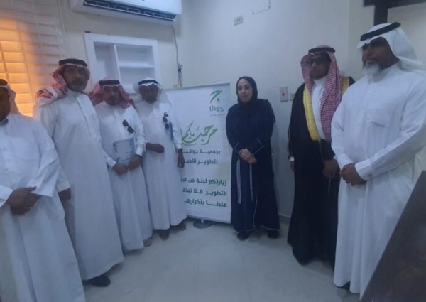 مديرة إدارة الجمعيات للقطاع غير الربحي بأمانة الأحساء في زيارة لجمعية جواثا لتطوير الأحياء بمدينة جواثا..