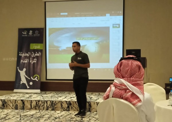 لياقة الشمالية تقيم ندوة عن “الطرق الحديثة في كرة القدم”