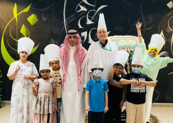 أطفال مرضى بالسرطان يتحولون لطهاة في أكاديمية زادك