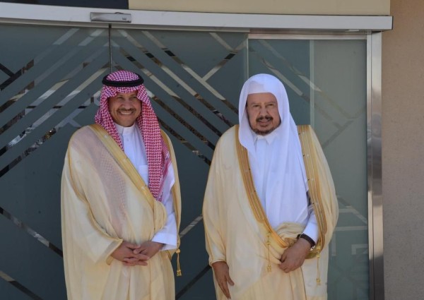 «من أجل تعزيز العلاقات بين البلدين».. رئيس مجلس الشورى وسفير المملكة في الأردن يستقبلان رئيس مجلس النواب الأردني بمطار الملك خالد