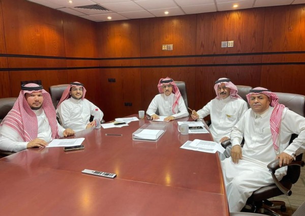 وسط مشاركة عددٍ من الأعضاء  .. “رضا المستفيدين” يناقش الخطة الزمنية لقياس مستوى الخدمات بالشرقية