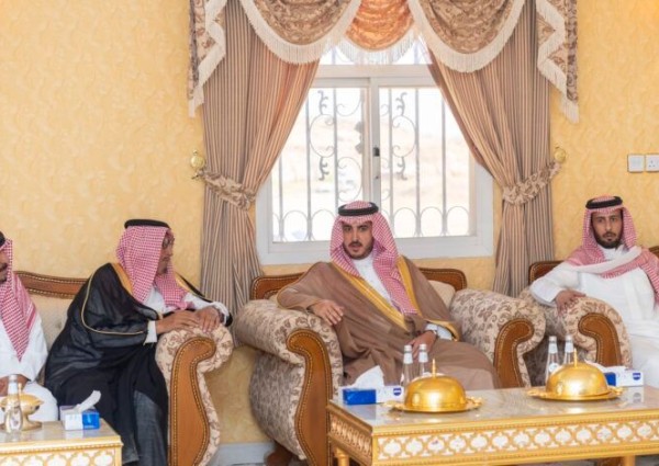 سمو أمير الجوف يُقدّم تعازيه لأسرة معرّف جماعة البرازات من السهول ضبيب بن فيحان السهلي