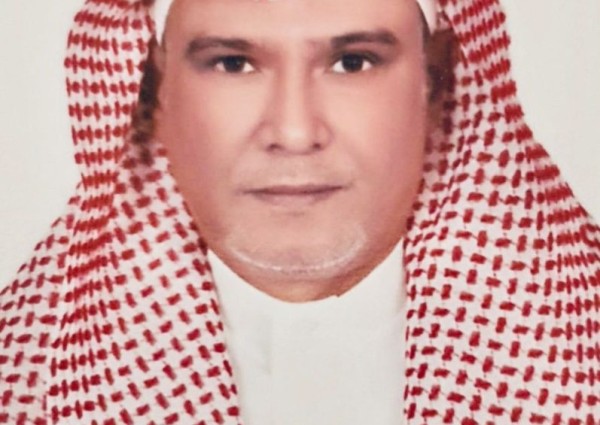 استشاري علاج الأورام بالأشعة : مخاطر سرطان الرئة وجلطات القلب بسبب “السجائر الإلكترونية” لا تقل عن العادية