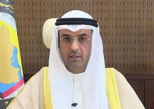 الأمين العام لمجلس التعاون يدين ويستنكر إقدام المتطرفين بتمزيق المصحف الشريف في لاهاي
