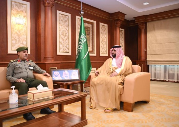 سمو نائب أمير جازان يستقبل مدير جوازات المنطقة