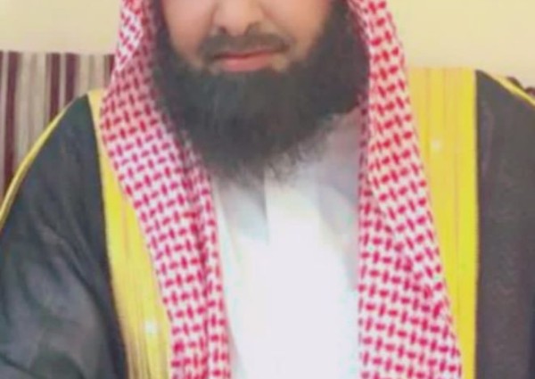 “والملك سلمان حقّق مانتمنا .. مع ولي العهد نعم الطيّبيـنـا” .. الشاعر “موسى الرويضي” يهنئ القيادة بمناسبة اليوم الوطني وينظم أبياتاً شعرية